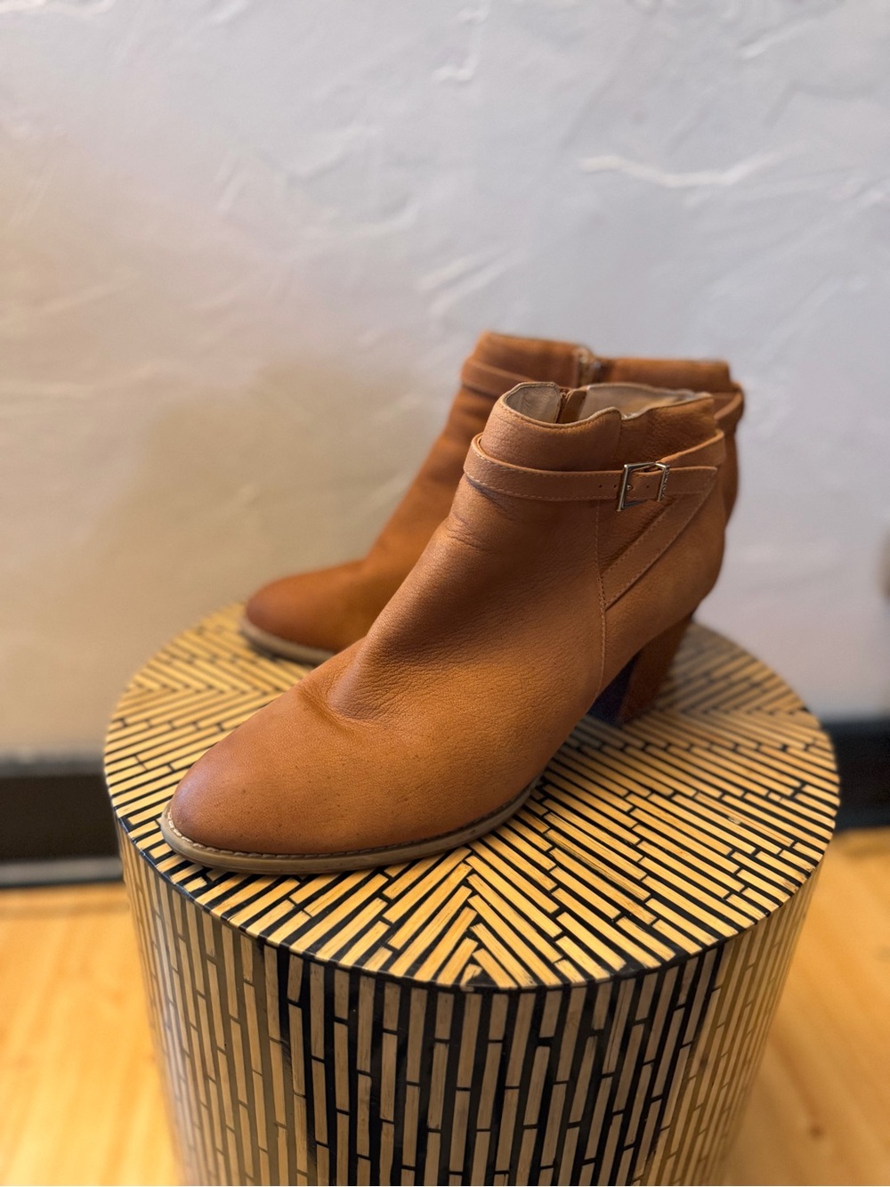 Vionic Women's Tan Leather Ankle Boots with Side Buckle, Size US 10 EU 42